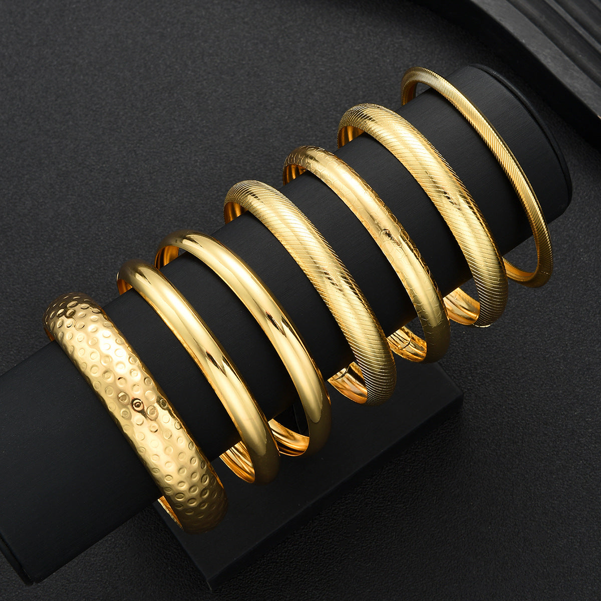 Hammered Smooth Bangle Set