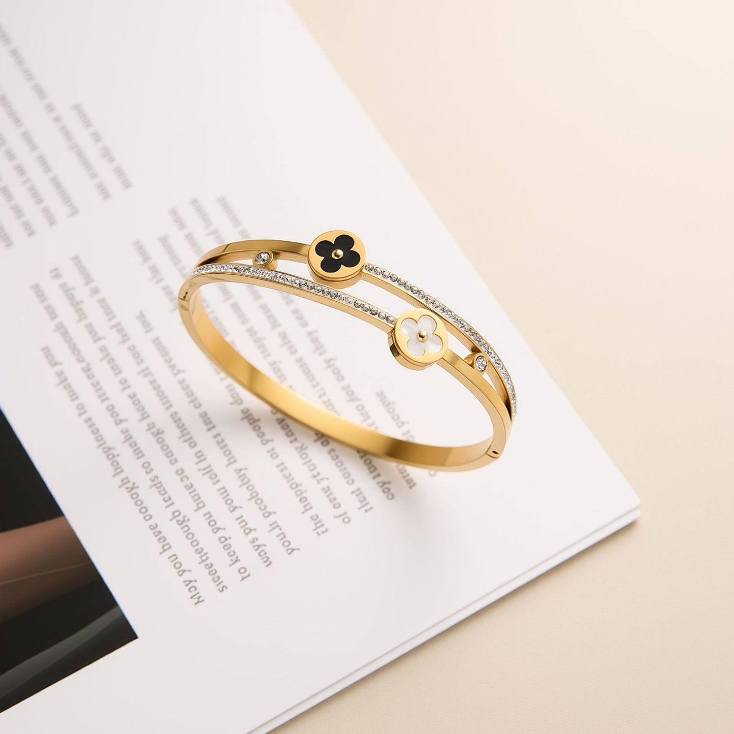 Titanium Steel Four-Leaf Clover Bracelet