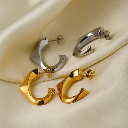 Triangle C-shaped earrings