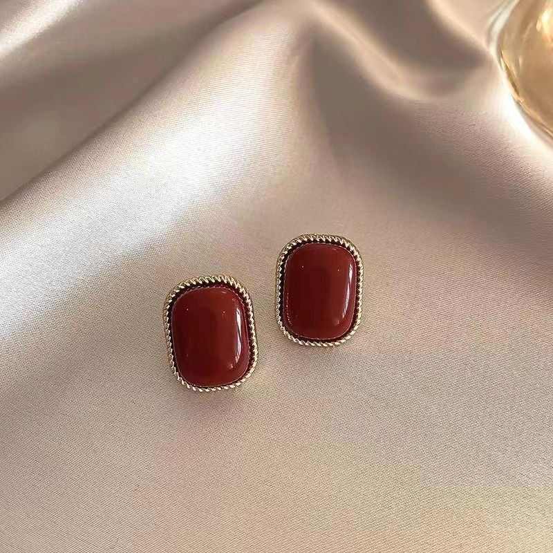 Fashion light luxury red earrings