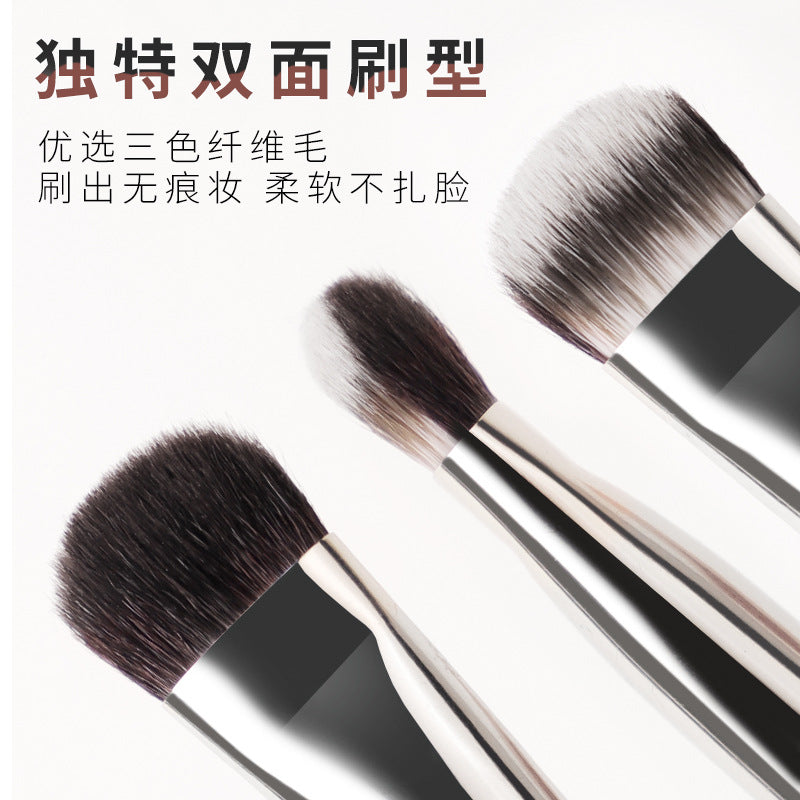 Single Wooden Eyeshadow Blending Foundation Brush
