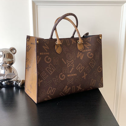 Classic large capacity tote bag