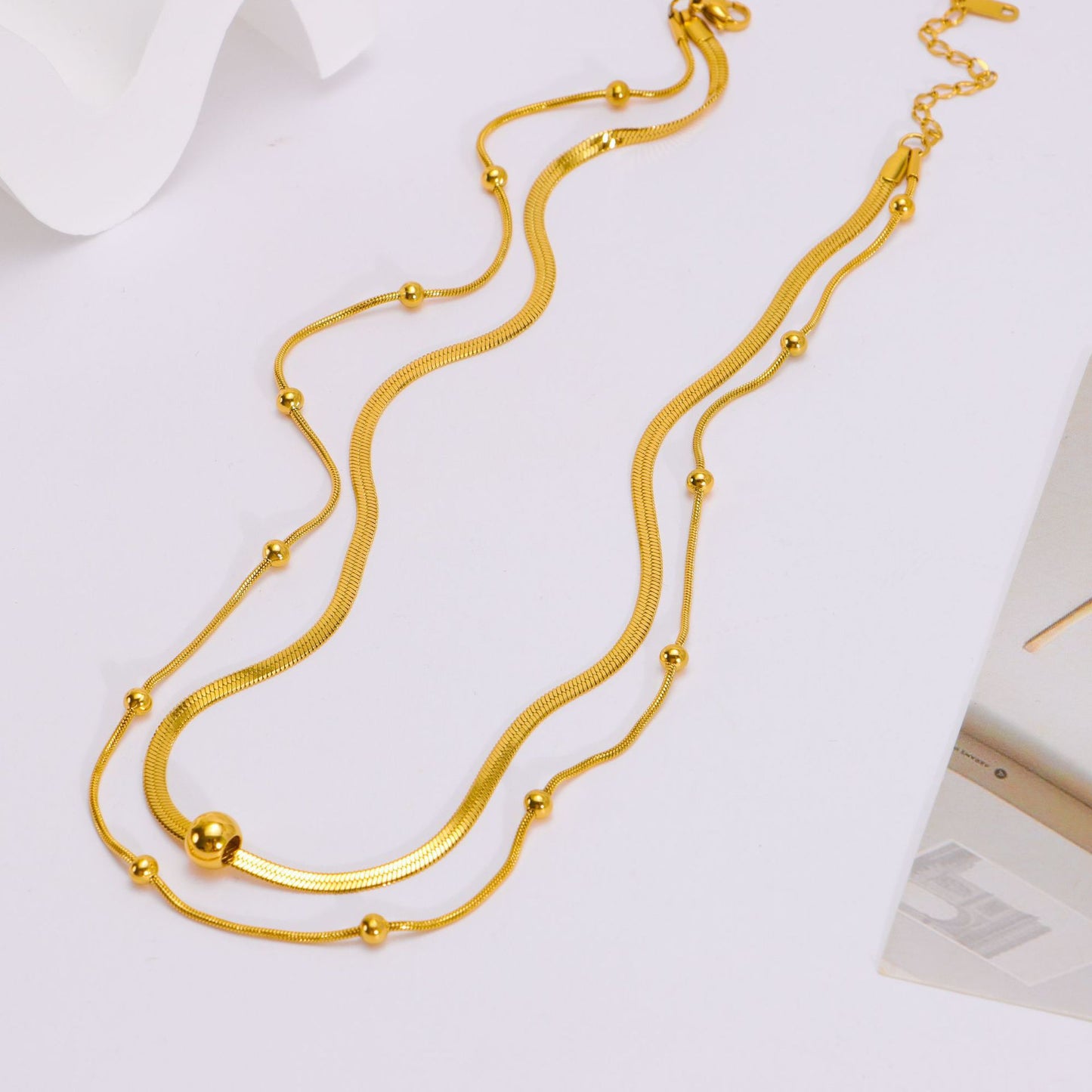 Double-layer gold bead bead necklace