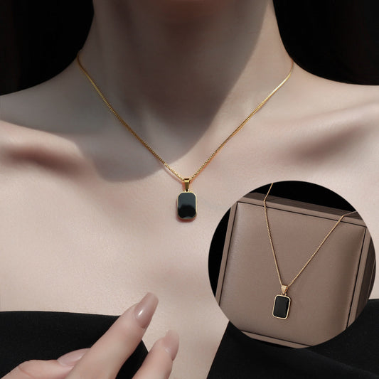 Minimal Black Titanium Steel Collarbone Necklace