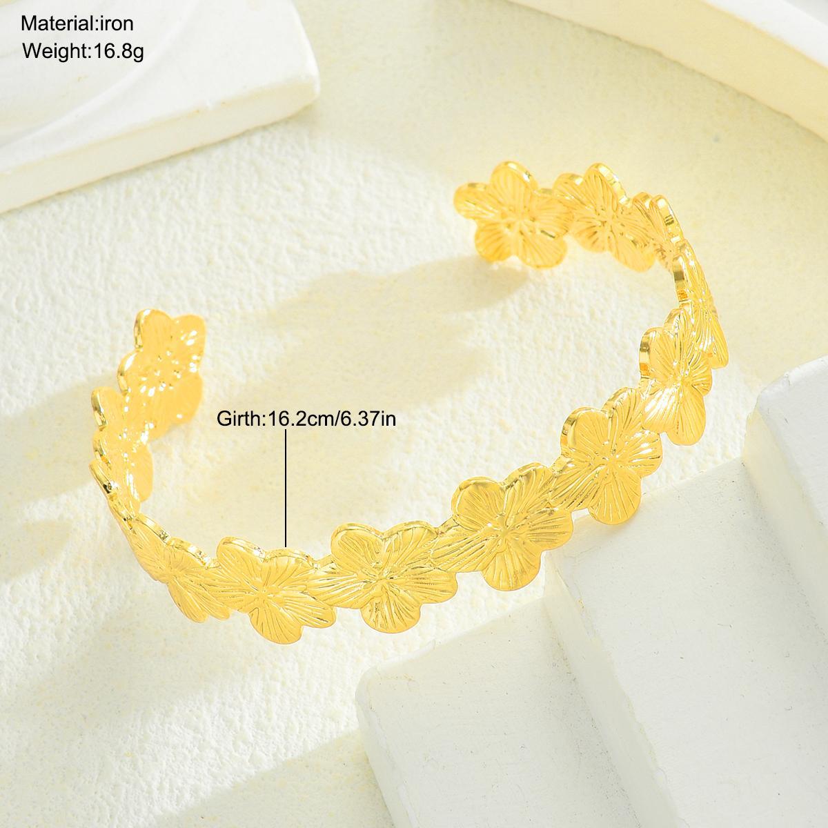 Geometric Irregular Flower Opening Bracelet