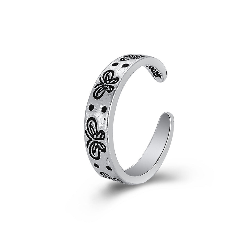 Retro Engraved Butterfly Ring