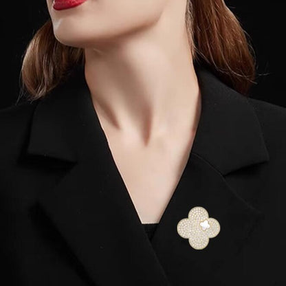 Full diamond diamond brooch high grade