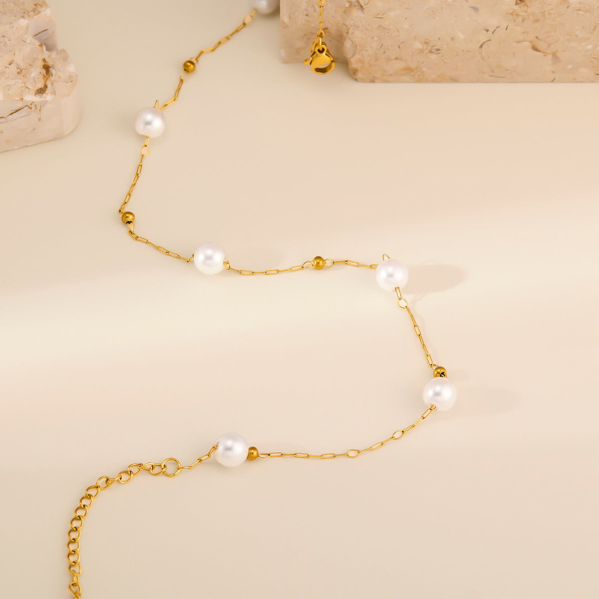 Handmade Titanium Steel Glass-Pearl Choker — Short Collarbone Necklace