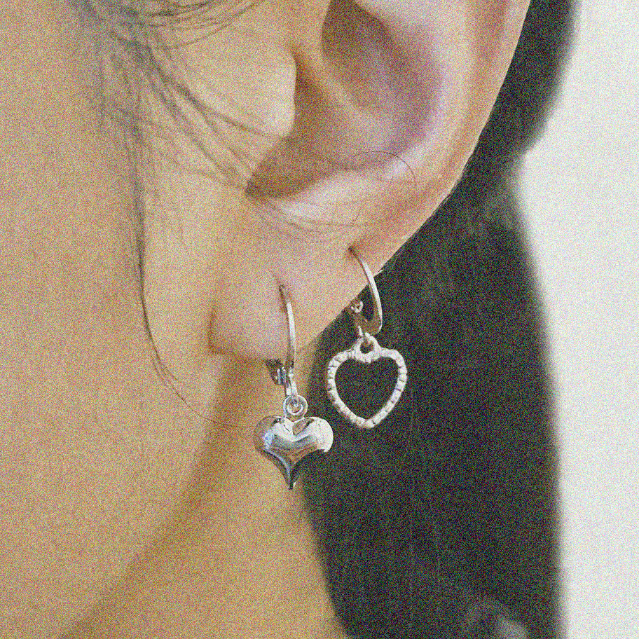 Pendientes asimétricos de estrella y luna de Shopee 