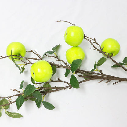 Simulation red apple