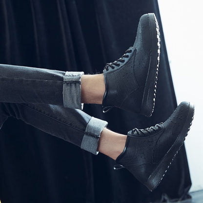 Fashion strap rain shoes