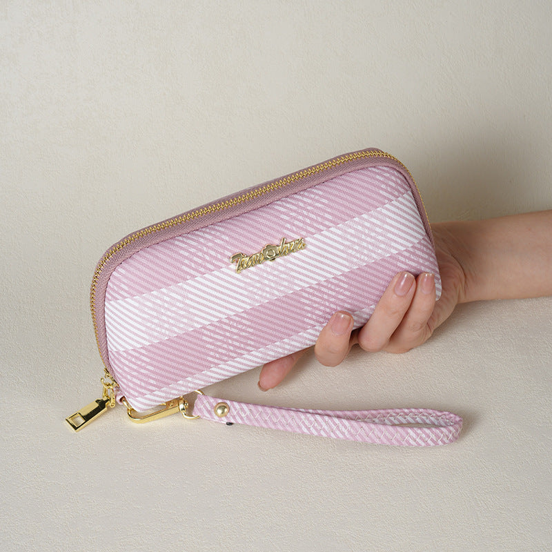 Handbag women's high-end sense