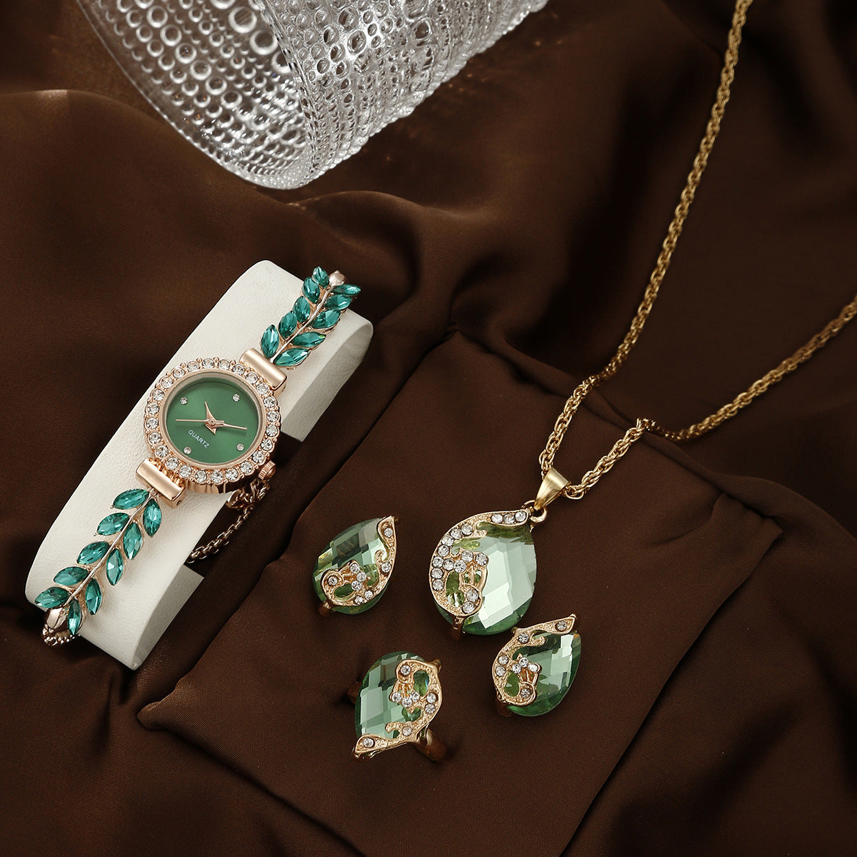 Quartz bracelet watch jewelry set