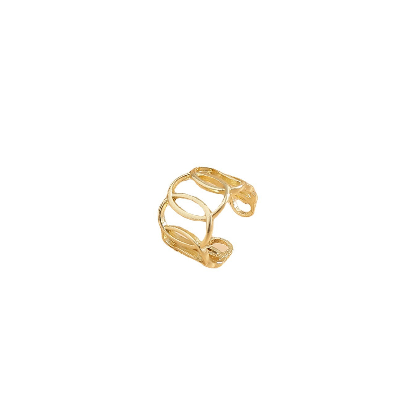 Anillo estilo punk con diseño de moda retro. 