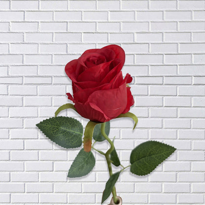 flores artificiales rojas 