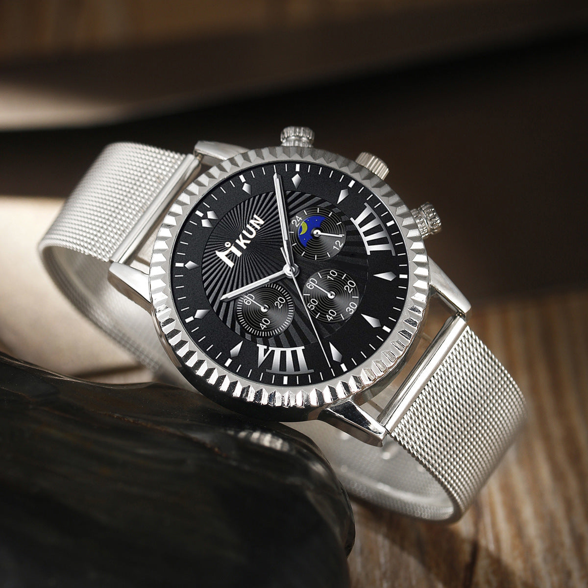 Quartz watch cross set