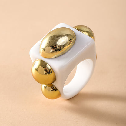 Anillo de resina para hombre y mujer. 
