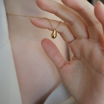 Water drop titanium steel necklace