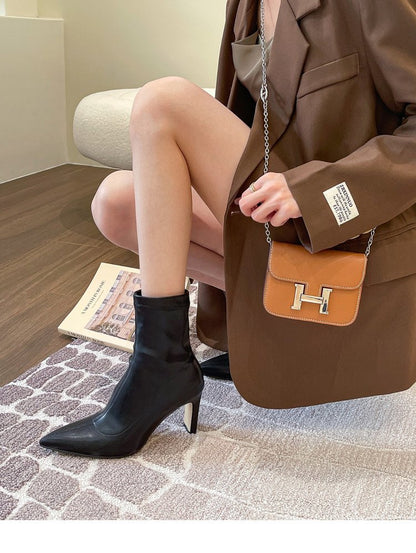 Pointed high heel skinny leg boots