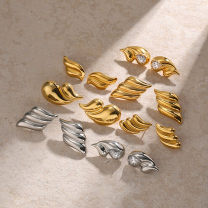 Glossy small water drop wing earrings