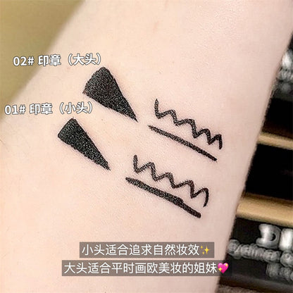 Black Dual-Ended Quick-Dry Star & Triangle Stamp Eyeliner
