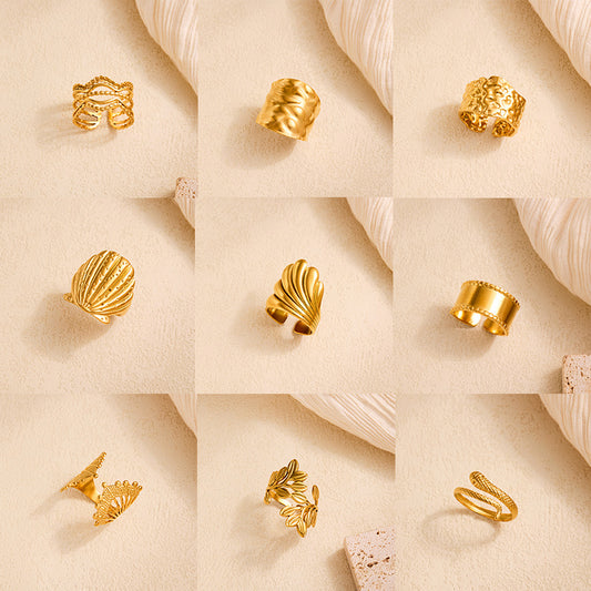 Retro Wide-Pleated Heart Titanium Steel Ring — 18K Gold Plated