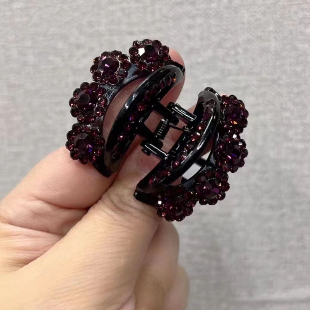Pinza con forma de garra con diseño floral y diamantes de imitación 