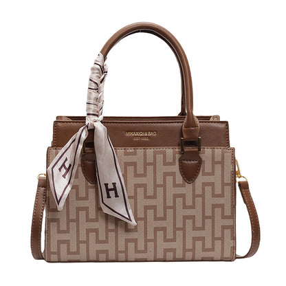 Temperament casual bag lady