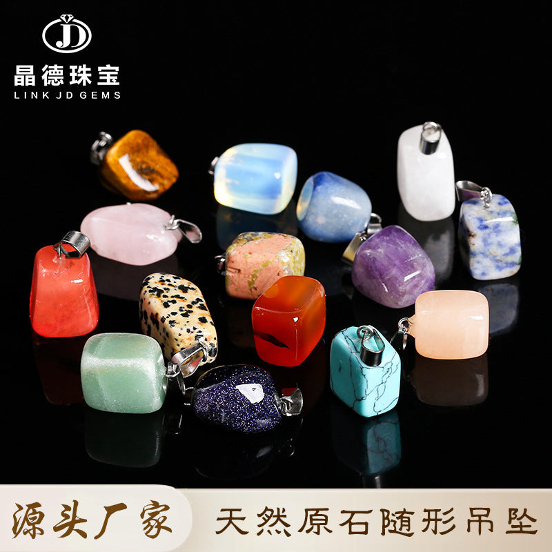 Amethyst rough stone square pendant.