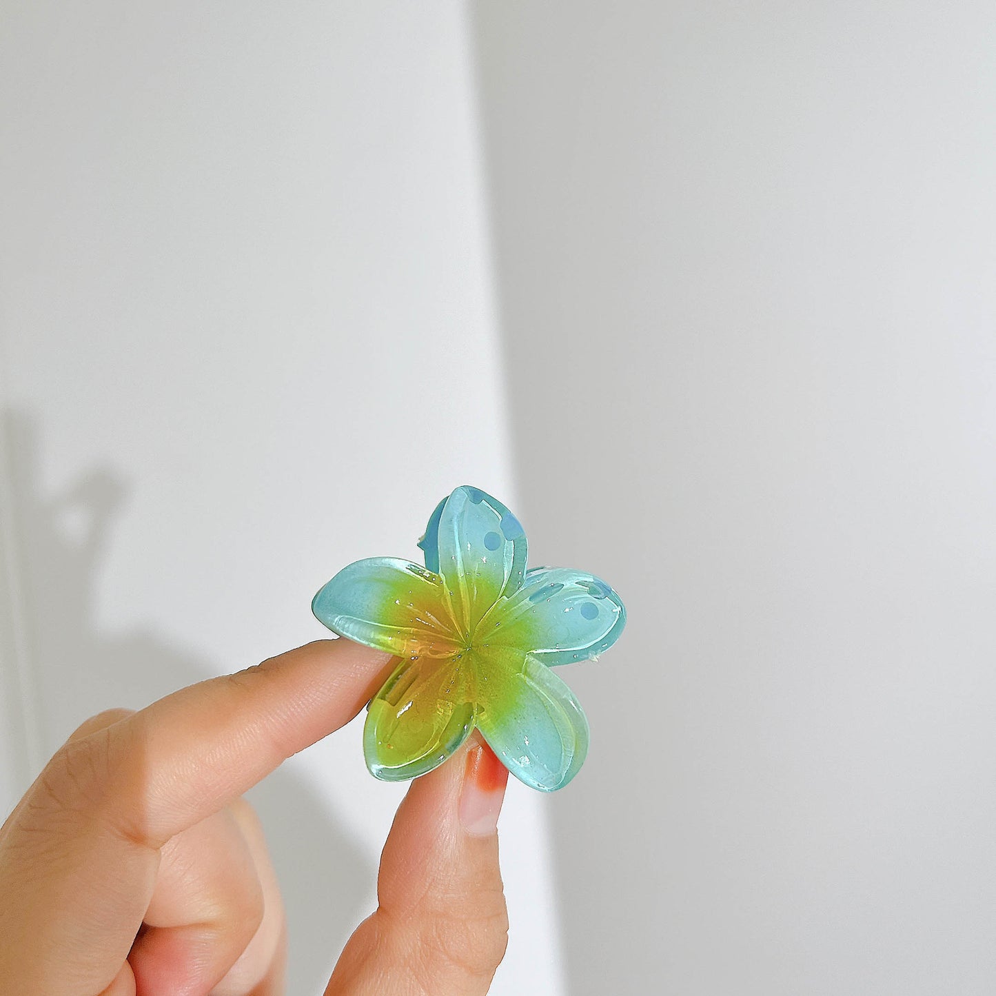 Mini Egg Flower Hairpin