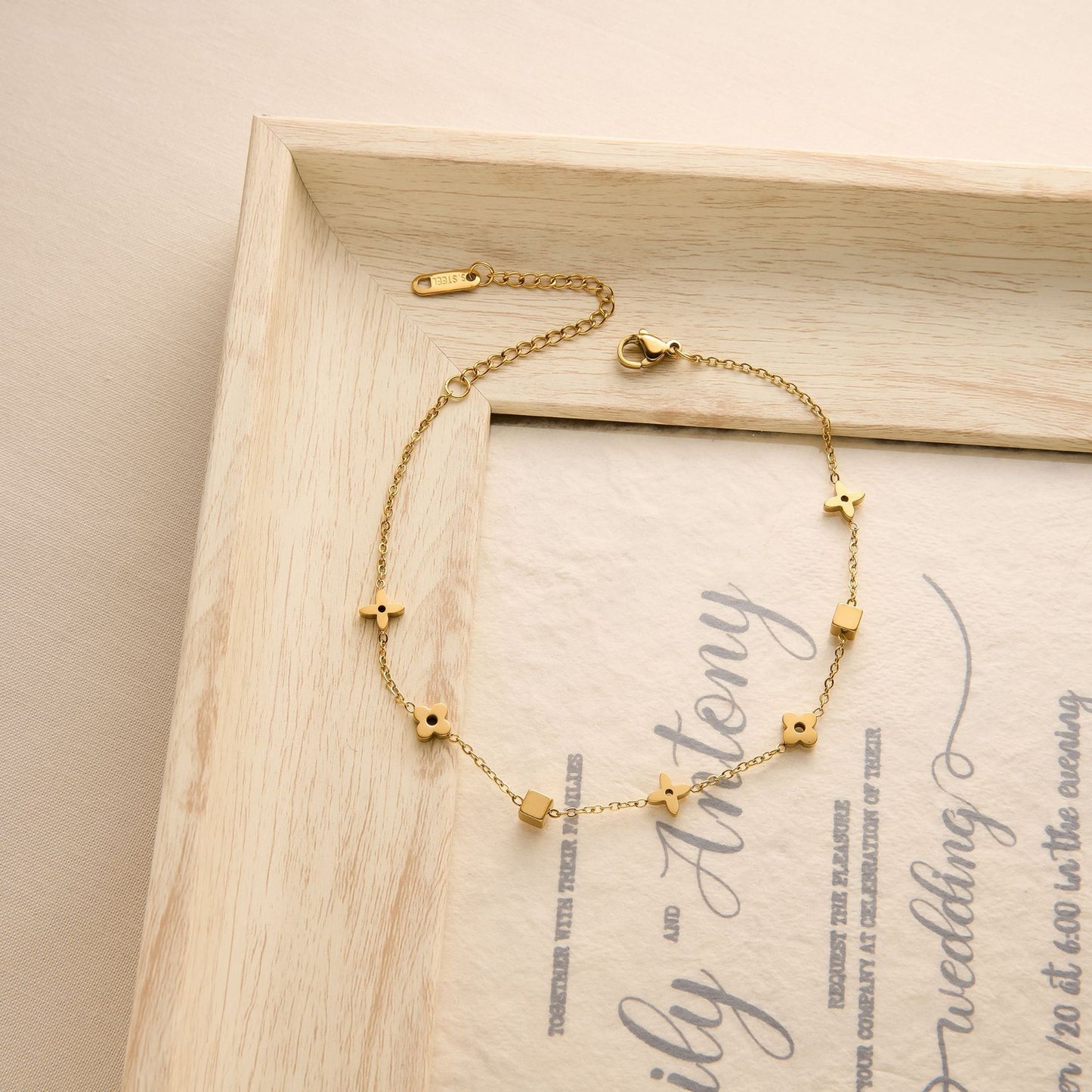 Hollow Four-Leaf Flower Bracelet