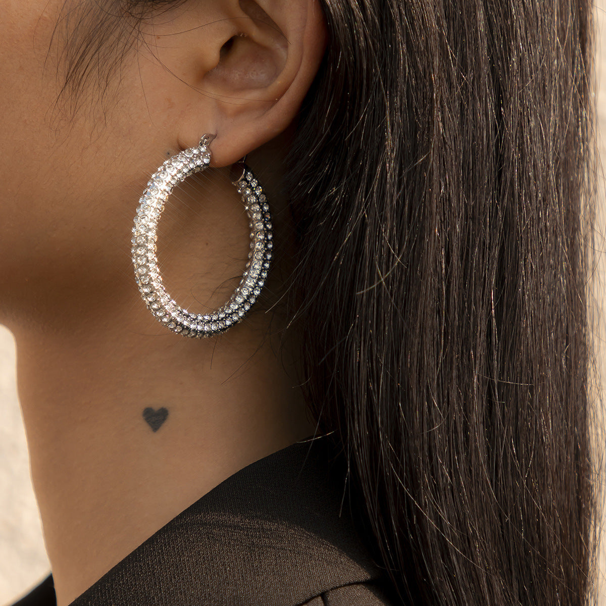 Pendientes vintage con forma de botón 