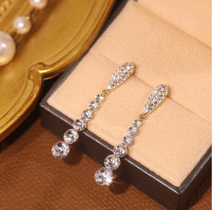 Pendientes largos con flecos de diamantes de imitación y aguja de plata S925 