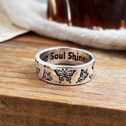 Retro Engraved Butterfly Ring
