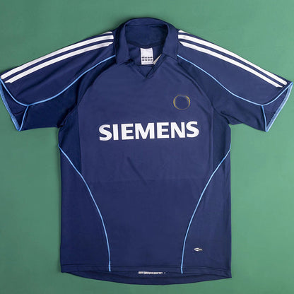 Camiseta retro visitante del Real Madrid 2005-06 de Ra¨²l Ronaldo Zidane 