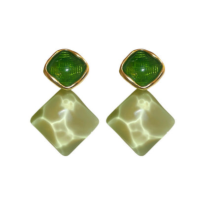 Dripping oil sparkling square stud earrings