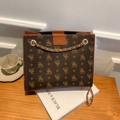 Printed tote bag daily matching