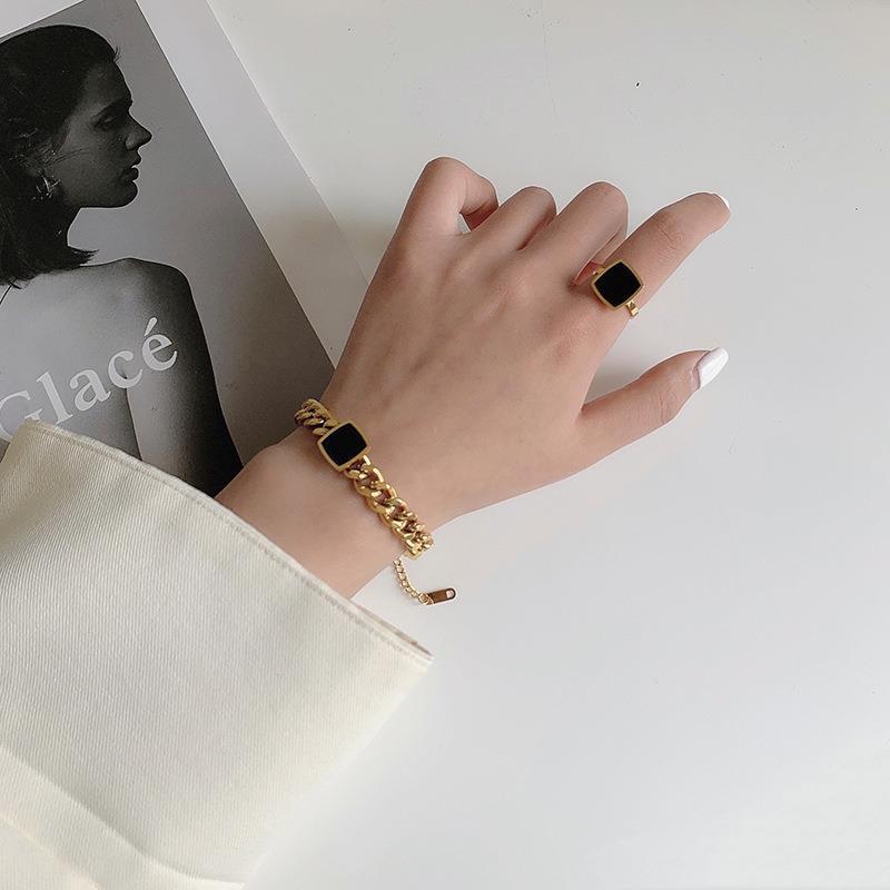 Exaggerated titanium steel thick chain necklace