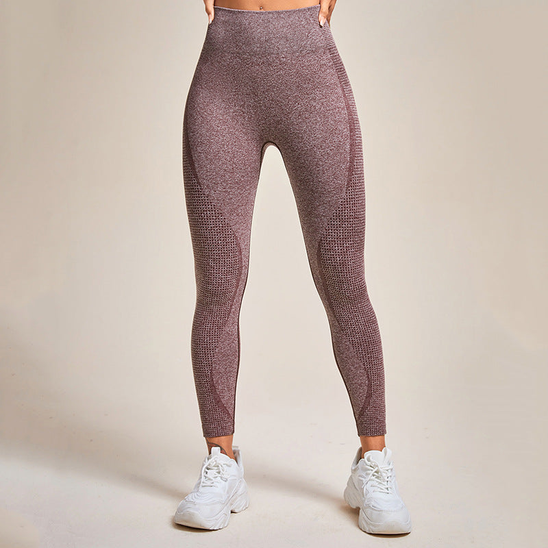 European Hot-Selling Seamless Quick-Dry Tight Yoga Outfit
