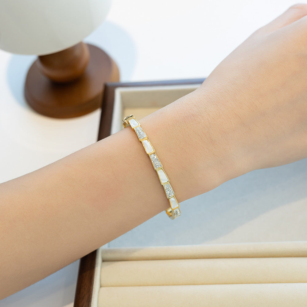 Non-Fading Titanium Steel Minimalist INS-Style Bracelet