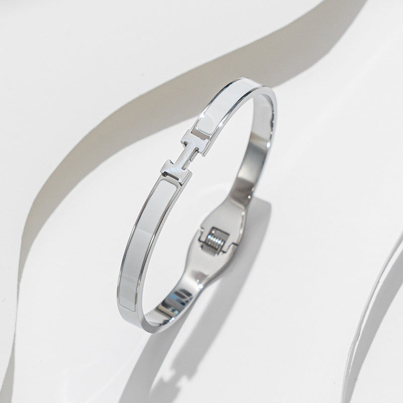 Pulseira de aço inoxidável com letra H, tendência da moda 