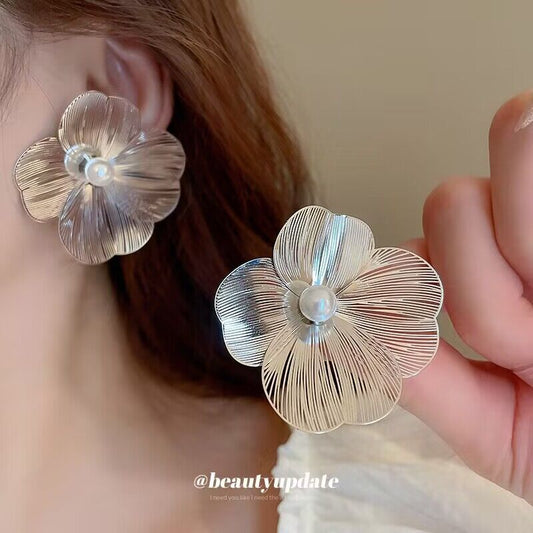 Pendientes de botón con forma de flor de metal con aguja de plata S925 