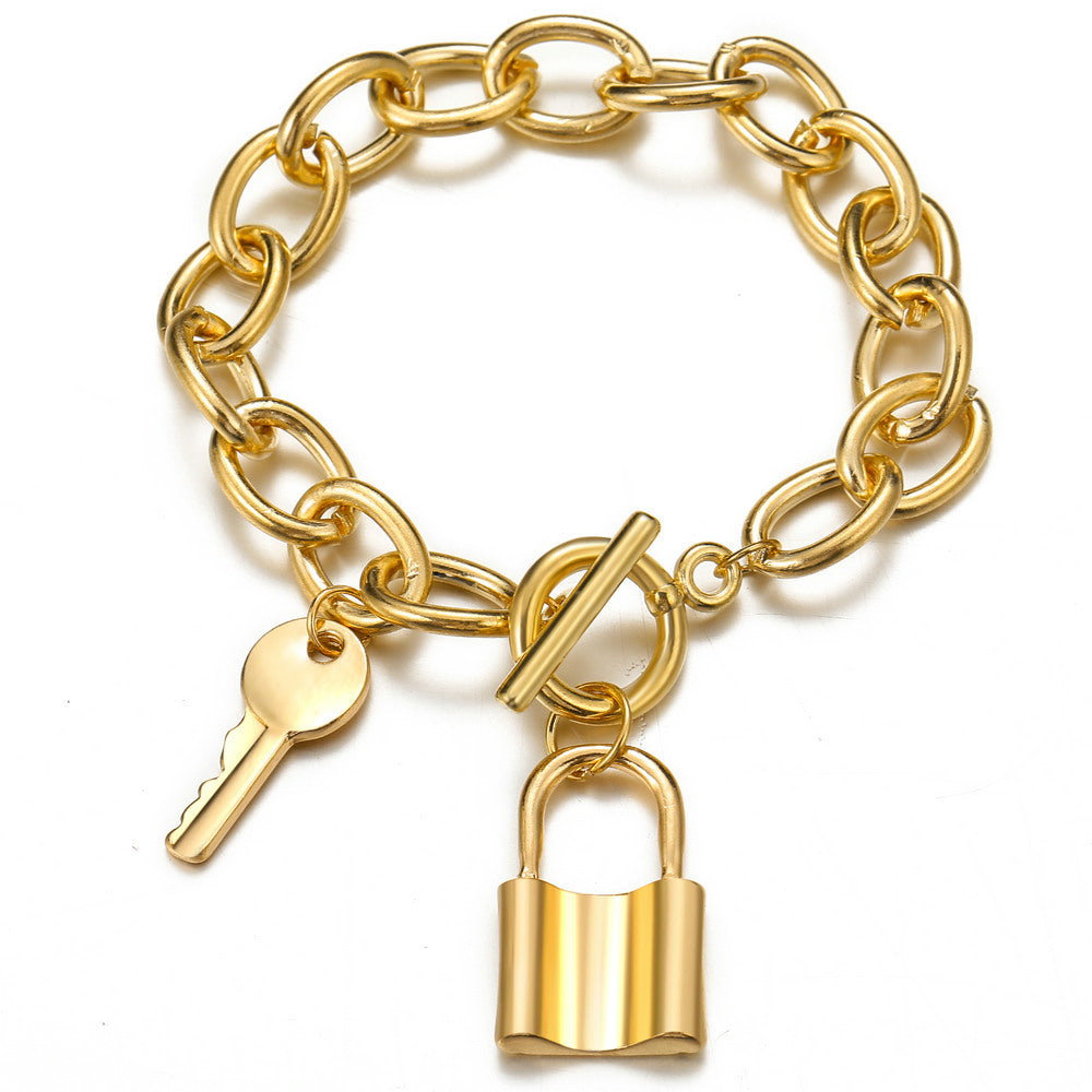 Thick Chain Lock Pendant Bracelet
