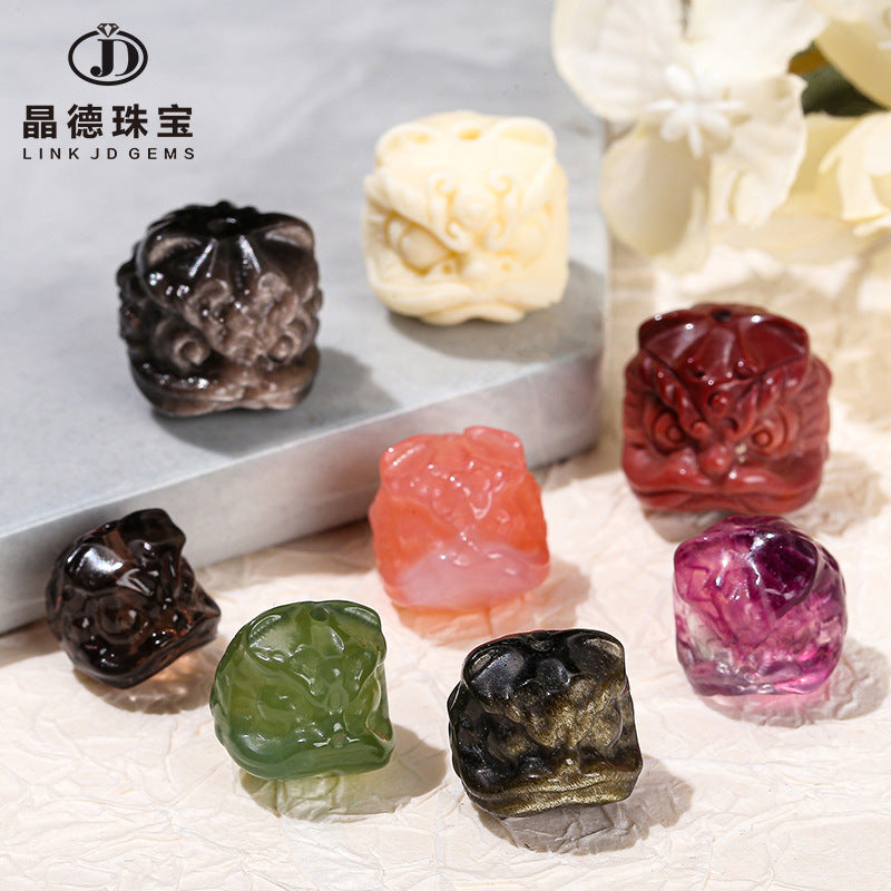 Cuentas sueltas con grabado de cabeza de león de obsidiana plateada y cristal 