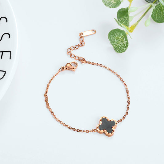 Four-leaf clover black and white double-sided bracelet