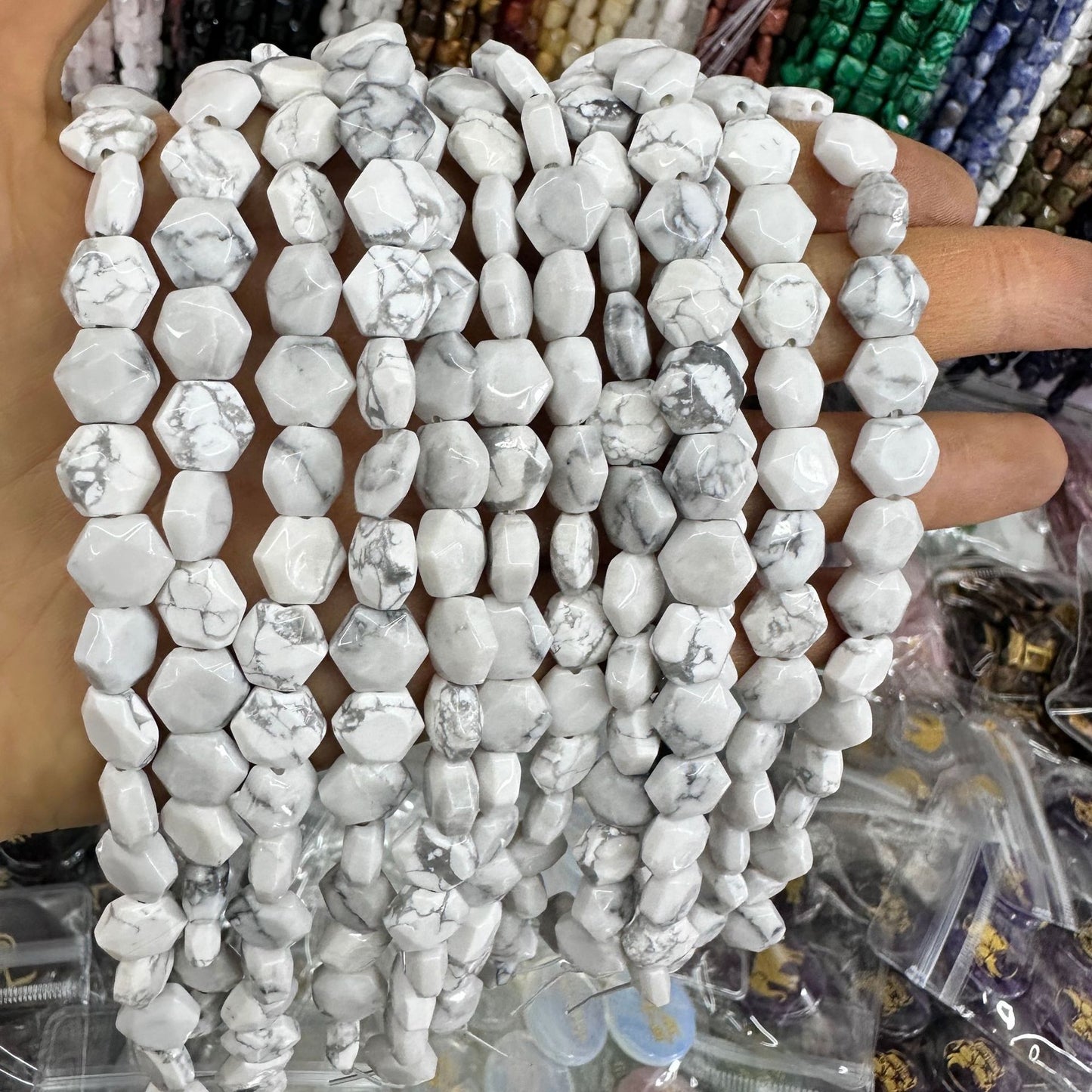 8*8MM 25pcs/string natural crystal hexagon