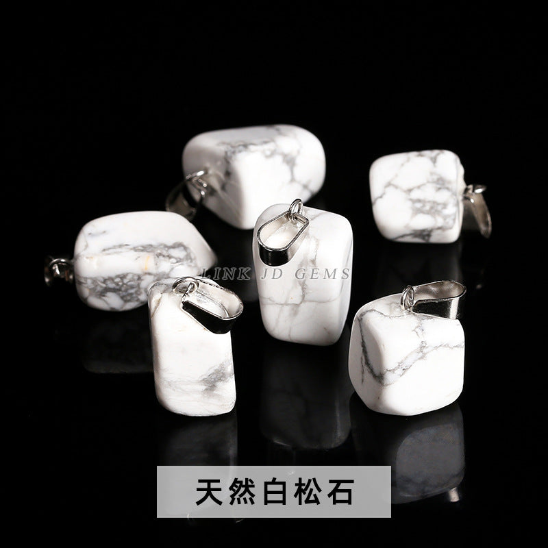 Amethyst rough stone square pendant.