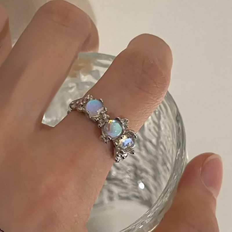 Nicho para anillo de piedra lunar vintage 