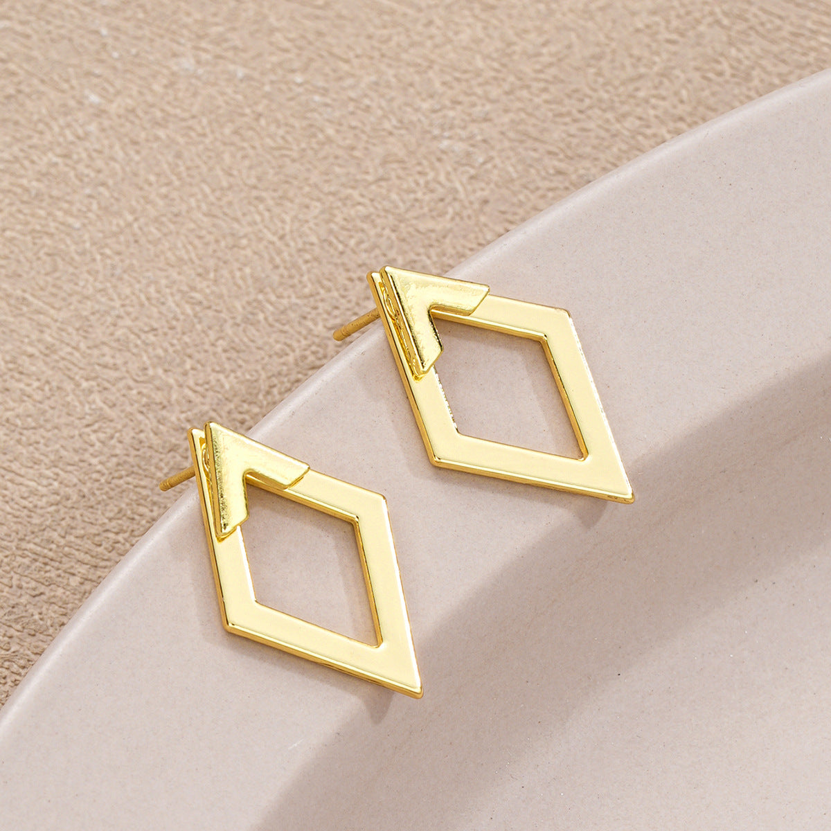 Geometric Hollow Rhombus Earrings