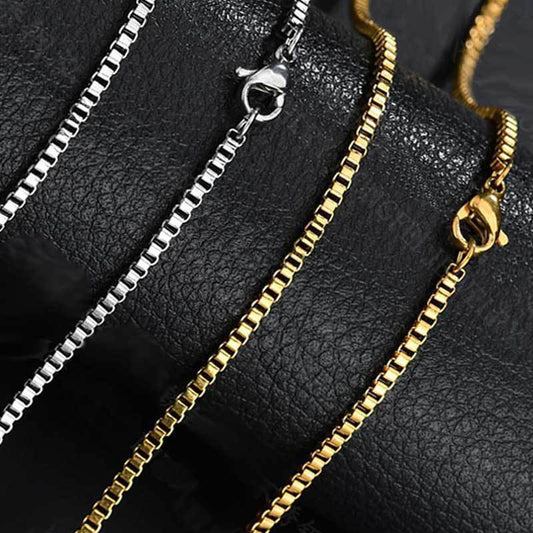 Korean Box Pendant Short Collarbone Necklace